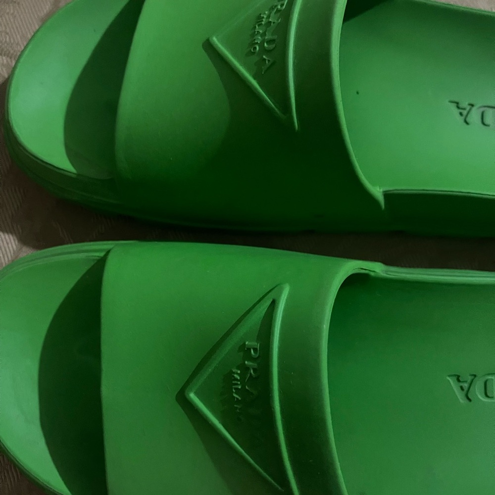 Prada lug sole slides- size 38 - Picture 3 of 6